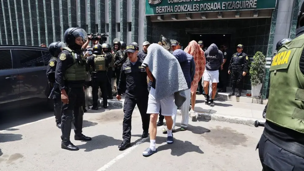 Alumnos investigados por caso Liceo Naval fueron captados en un chifa tras presunta agresión