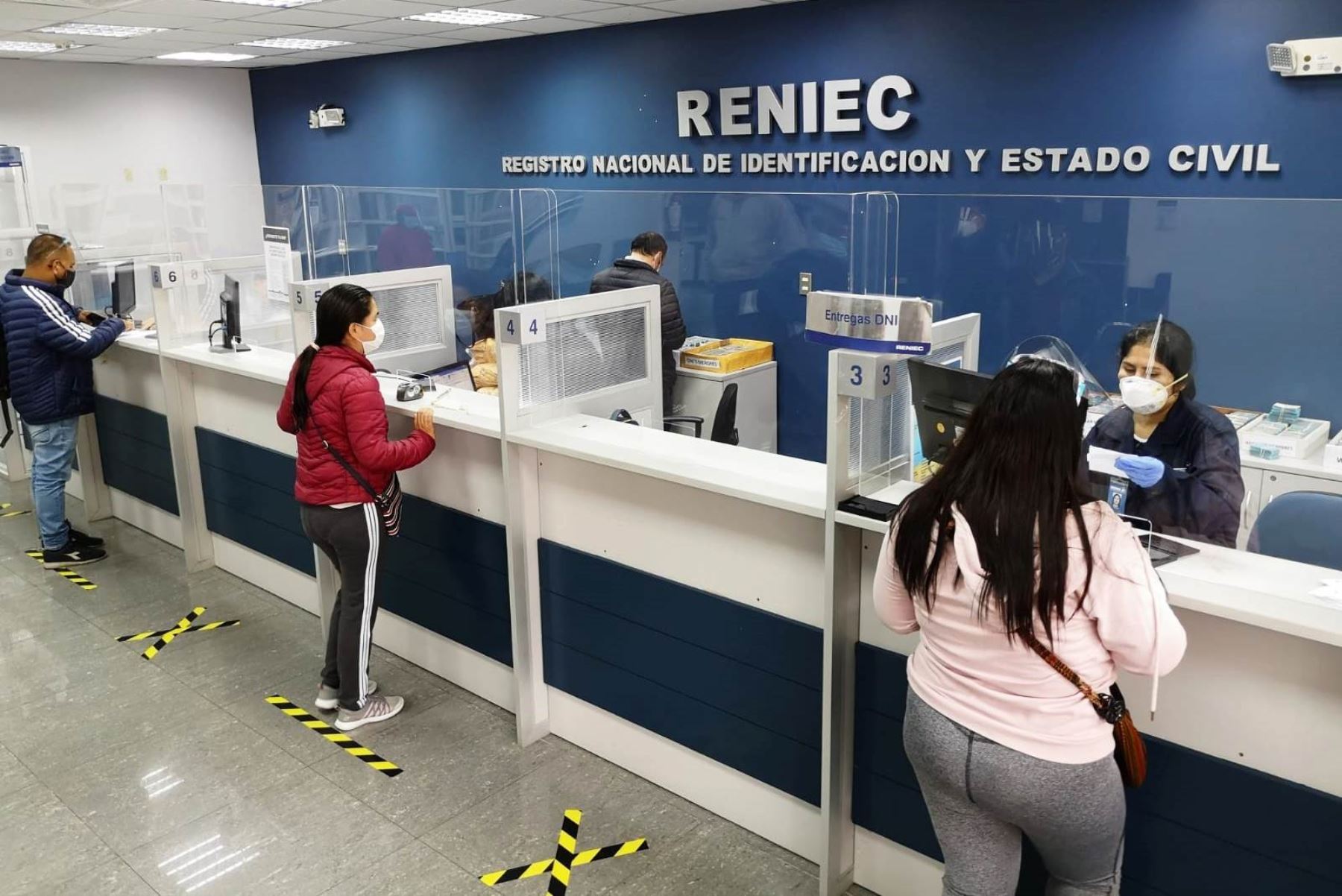 Reniec impulsa los trámites digitales con nueva versión del DNI BioFacial 3.0