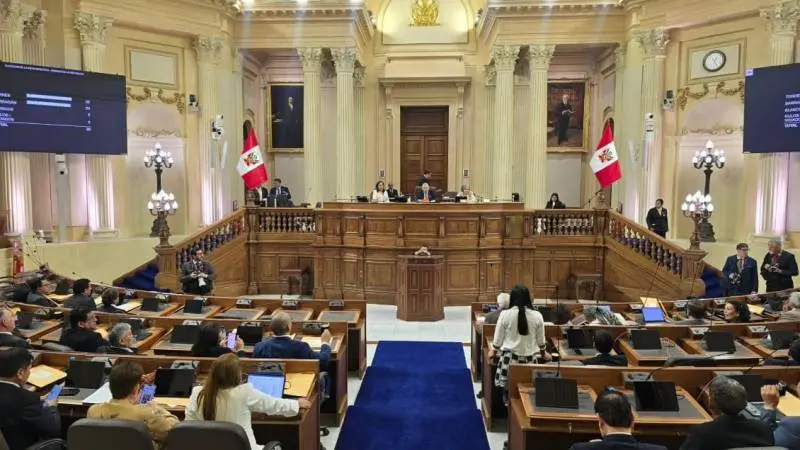 Senado definirá este miércoles permiso para viajes de Keiko Fujimori a El Salvador y España