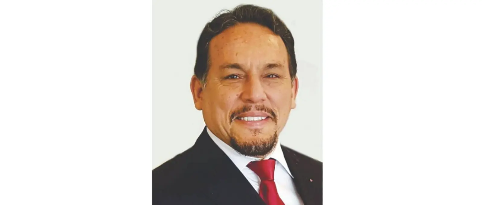 Por: Luis Hurtado / La pelea más difícil no se gana a golpes