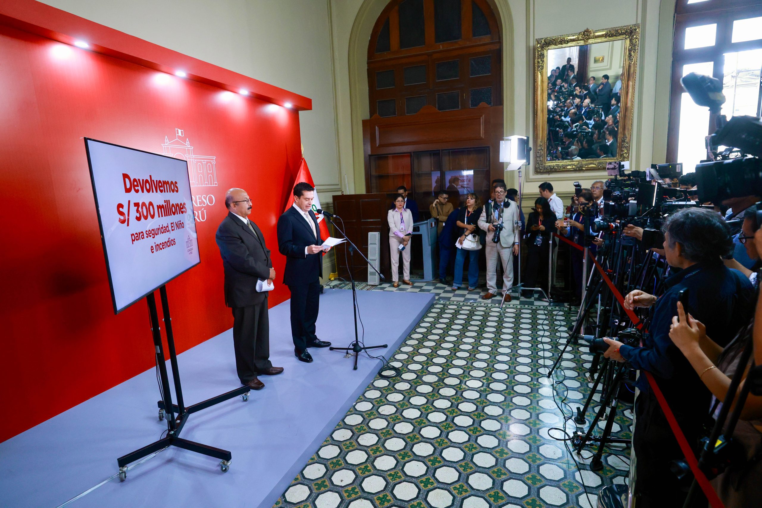 Congreso logra ahorro de S/ 303 millones con medidas de austeridad