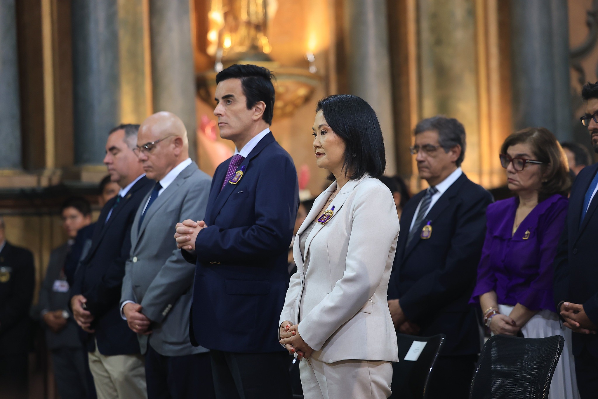 Keiko elevó plegarias por salud del papa León XIV