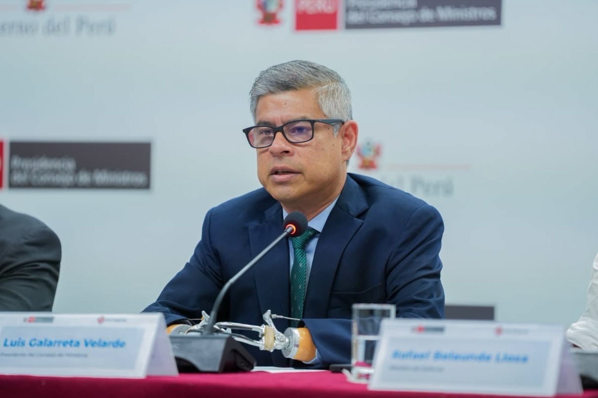 Ejecutivo emitirá Decretos  de Urgencia para completar  las facultades solicitadas