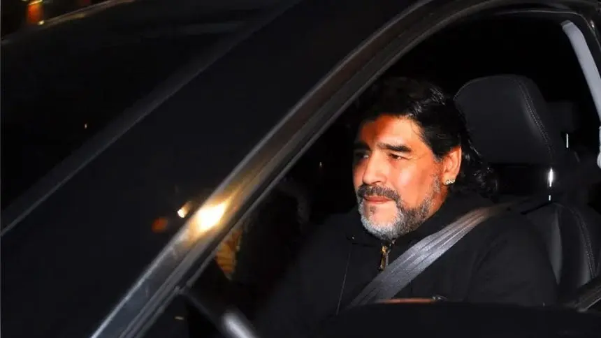 Hijas de Maradona exigen condenas de hasta 15 años para los acusados