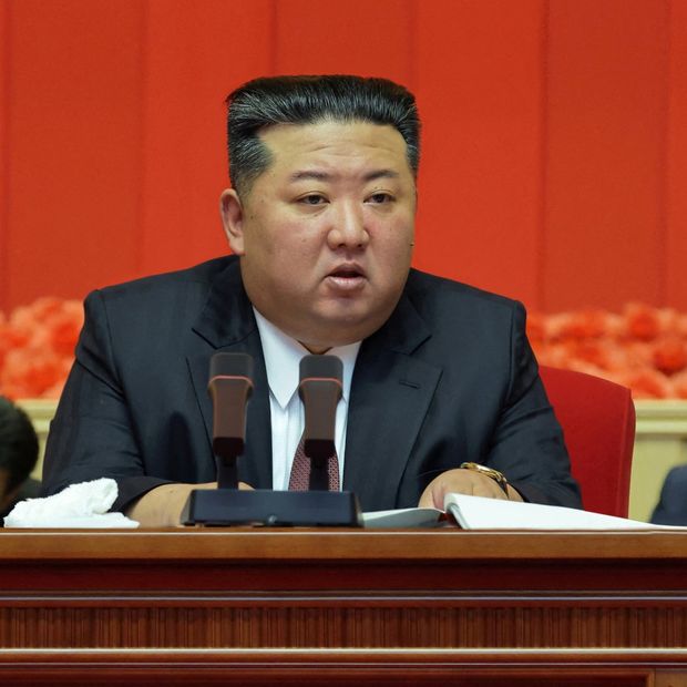 Kim Jong-un reaparece en China y cruza nuevo puente fronterizo para reforzar la relación con Pekín