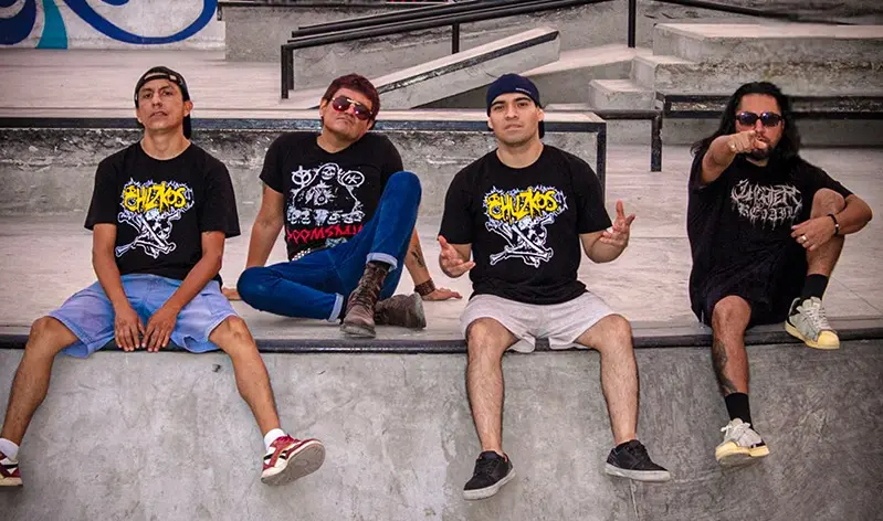 Banda peruana Los Chuzkos se prepara para arrasar Chile y estrena el impactante single «Tendencias suicidas»